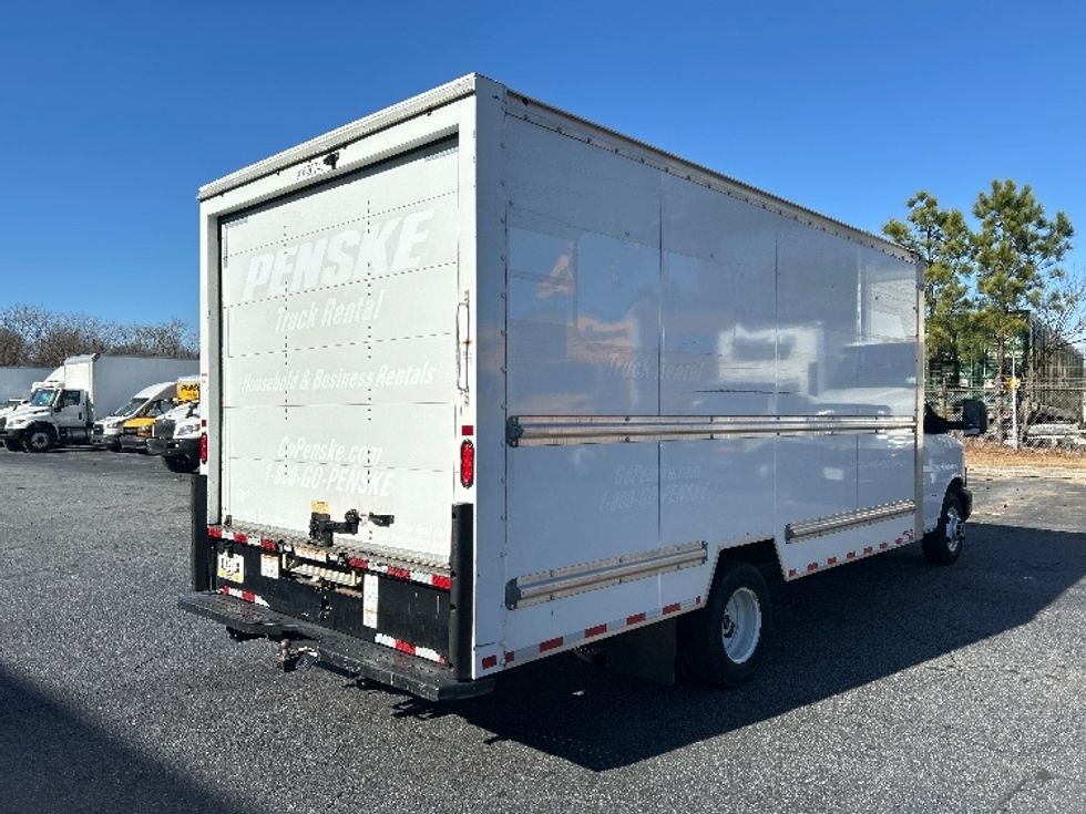 Light Duty Box Truck-Light and Medium Duty Trucks-GMC-2021-Savana G33903-Forest Park-GA-98,842\n\t\tmiles-$ 31,000 - Image 13