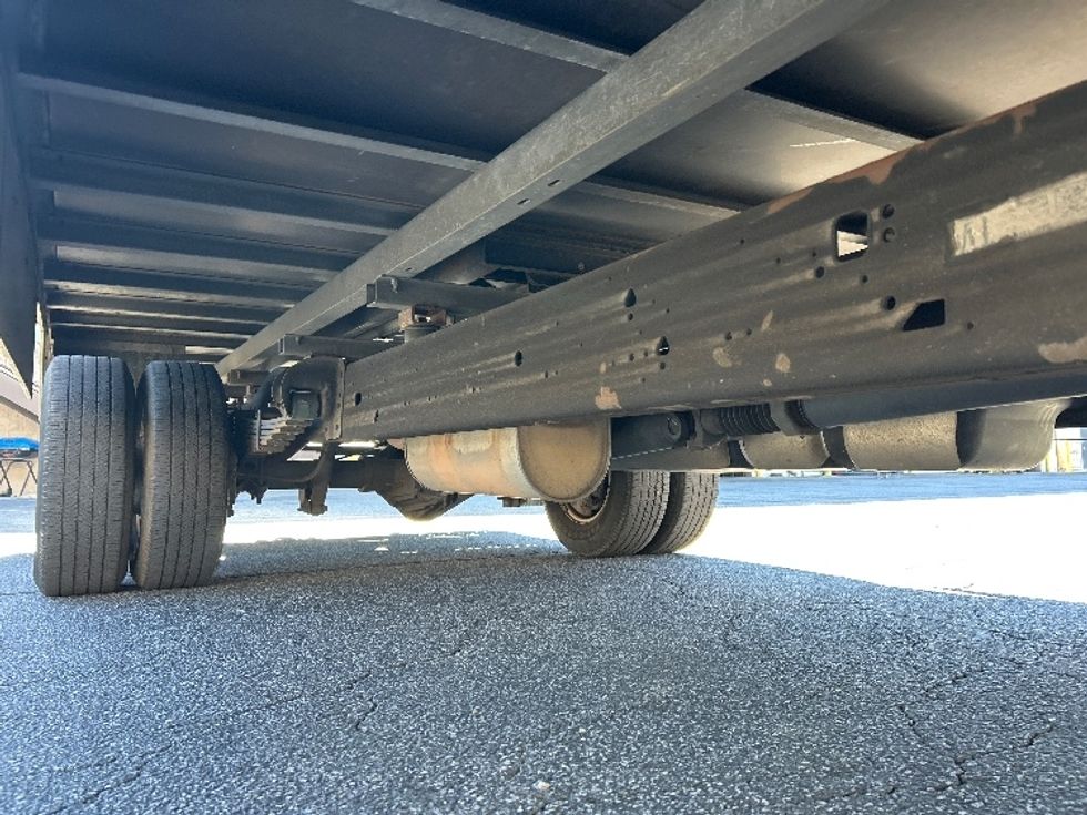 Light Duty Box Truck-Light and Medium Duty Trucks-GMC-2021-Savana G33903-Forest Park-GA-98,842\n\t\tmiles-$ 31,000 - Image 14