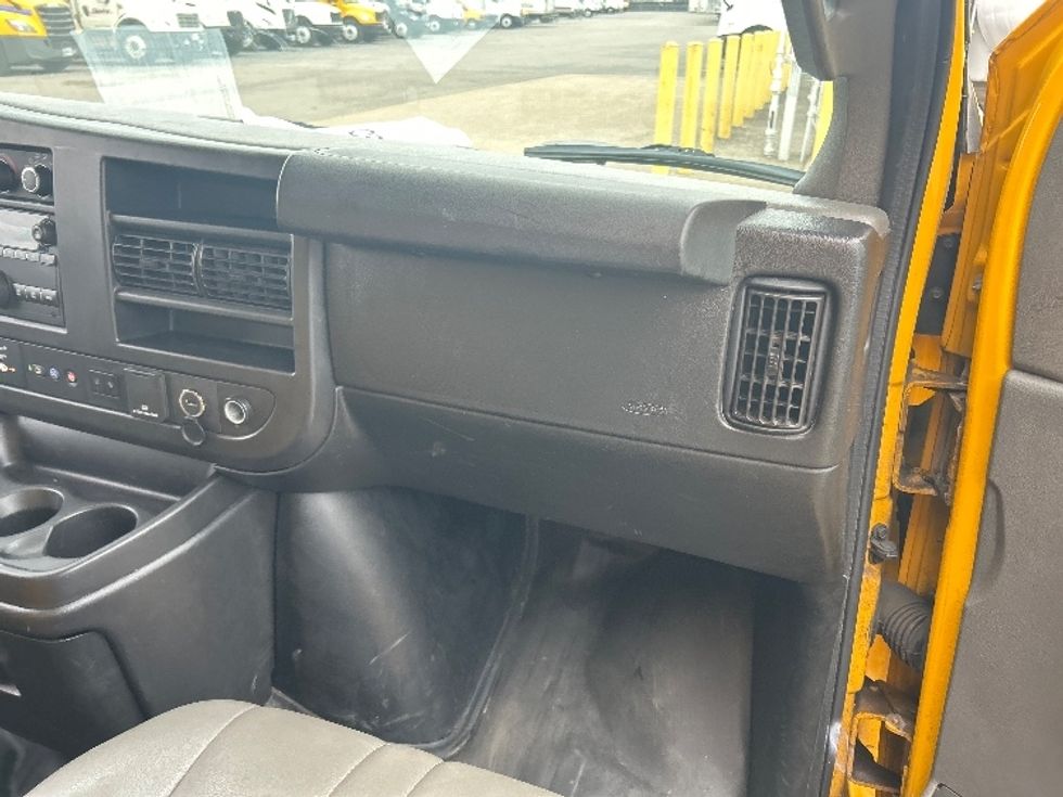 Light Duty Box Truck-Light and Medium Duty Trucks-GMC-2021-Savana G33903-Fort Myers-FL-96,103\n\t\tmiles-$ 28,000 - Image 20