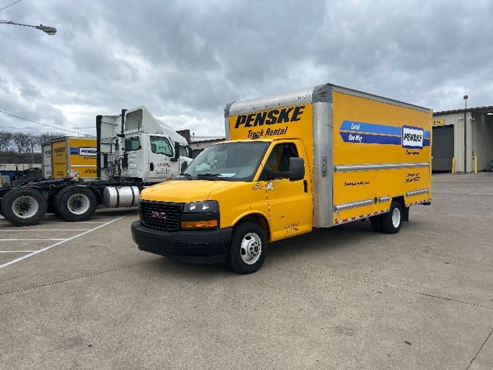 Light Duty Box Truck-Light and Medium Duty Trucks-GMC-2021-Savana G33903-Fort Myers-FL-96,103\n\t\tmiles-$ 28,000 - Image 3