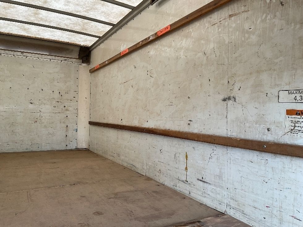 Light Duty Box Truck-Light and Medium Duty Trucks-GMC-2021-Savana G33903-Fort Smith-AR-124,213\n\t\tmiles-$ 11,500 - Image 10