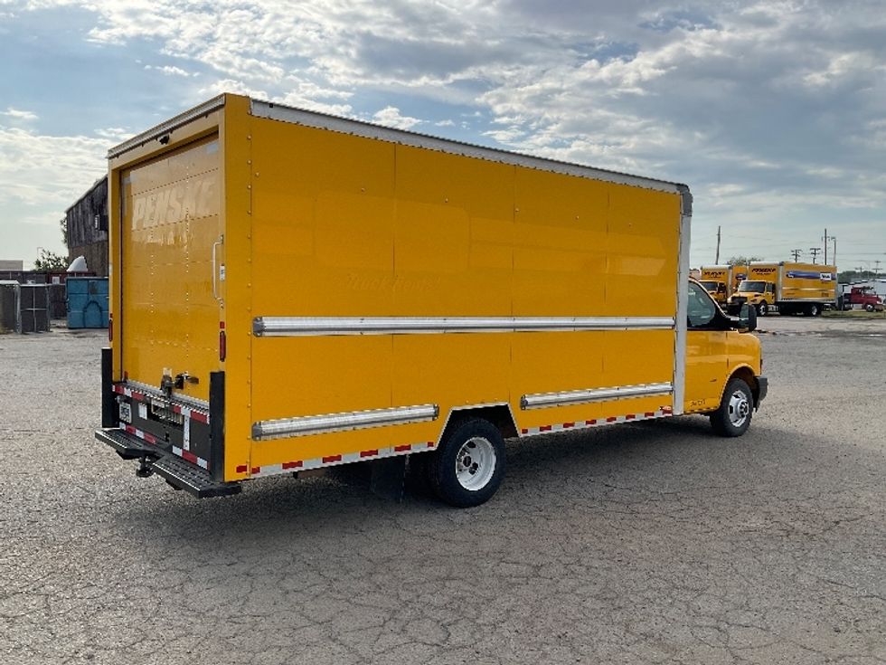 Light Duty Box Truck-Light and Medium Duty Trucks-GMC-2021-Savana G33903-Fort Smith-AR-124,213\n\t\tmiles-$ 11,500 - Image 11