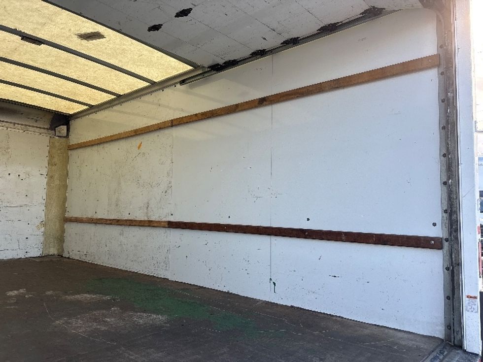 Light Duty Box Truck-Light and Medium Duty Trucks-GMC-2021-Savana G33903-Fort Wayne-IN-109,358\n\t\tmiles-$ 27,500 - Image 11