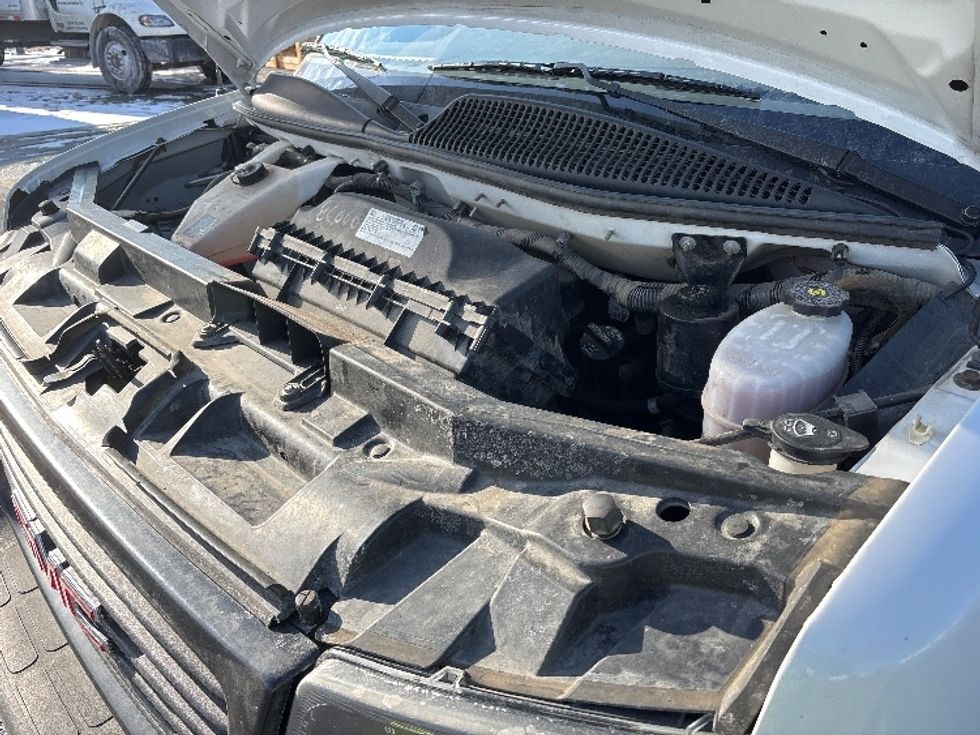 Light Duty Box Truck-Light and Medium Duty Trucks-GMC-2021-Savana G33903-Fort Wayne-IN-109,358\n\t\tmiles-$ 27,500 - Image 23