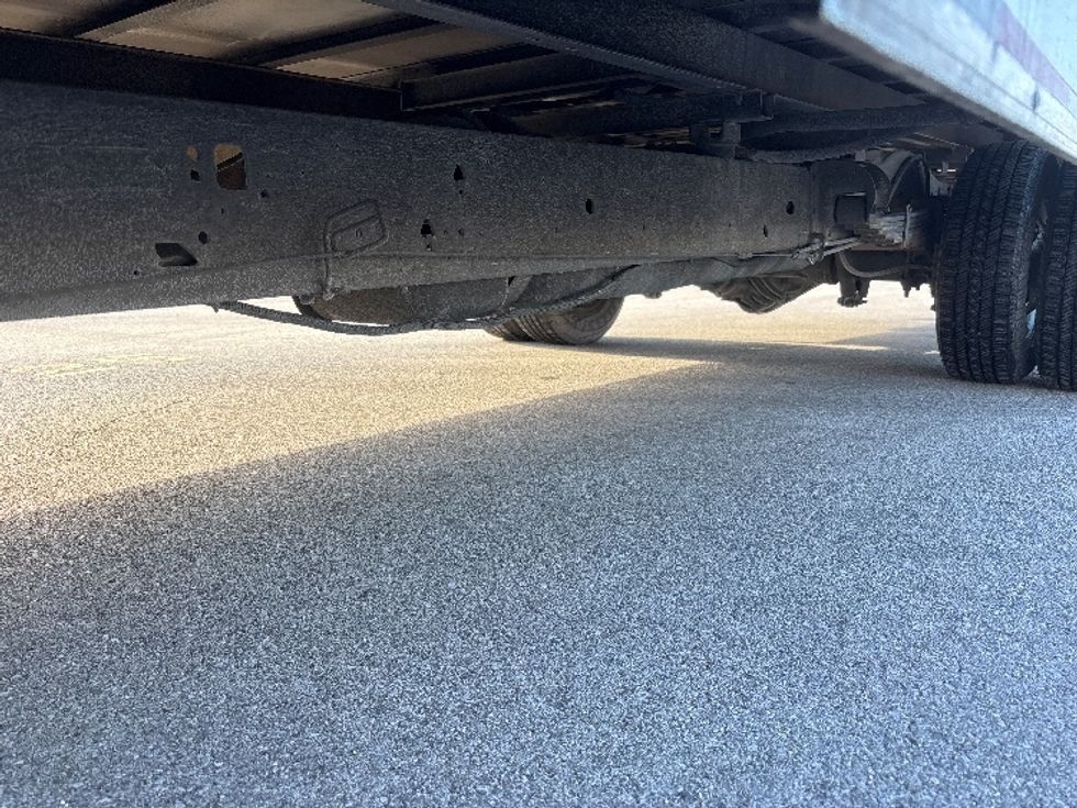 Light Duty Box Truck-Light and Medium Duty Trucks-GMC-2021-Savana G33903-Fort Wayne-IN-109,358\n\t\tmiles-$ 27,500 - Image 5