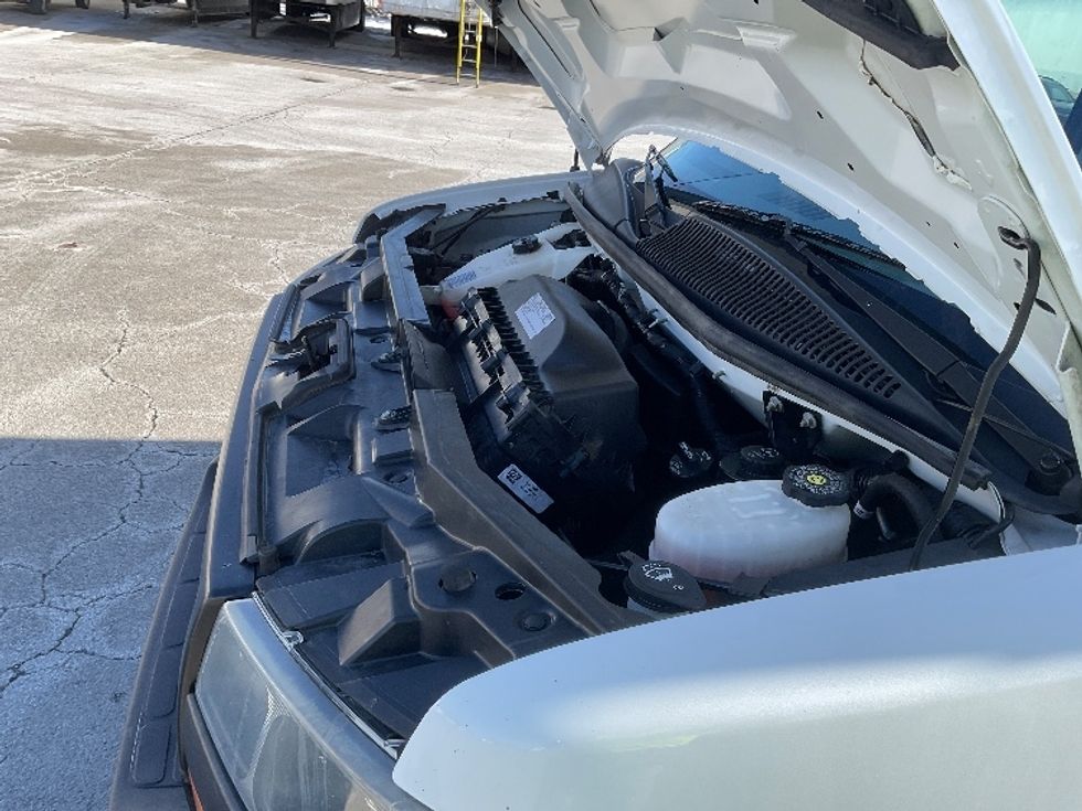 Light Duty Box Truck-Light and Medium Duty Trucks-GMC-2021-Savana G33903-Fort Wayne-IN-121,660\n\t\tmiles-$ 26,250 - Image 23