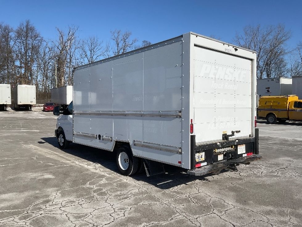 Light Duty Box Truck-Light and Medium Duty Trucks-GMC-2021-Savana G33903-Fort Wayne-IN-121,660\n\t\tmiles-$ 26,250 - Image 6