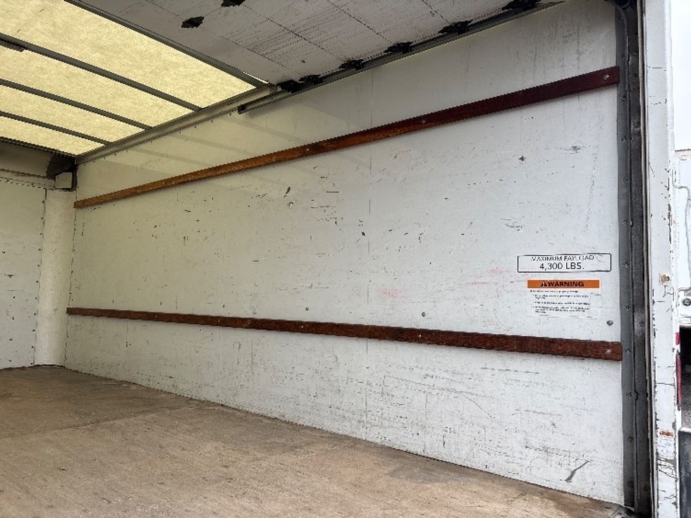 Light Duty Box Truck-Light and Medium Duty Trucks-GMC-2021-Savana G33903-Fort Wayne-IN-79,075\n\t\tmiles-$ 30,750 - Image 11