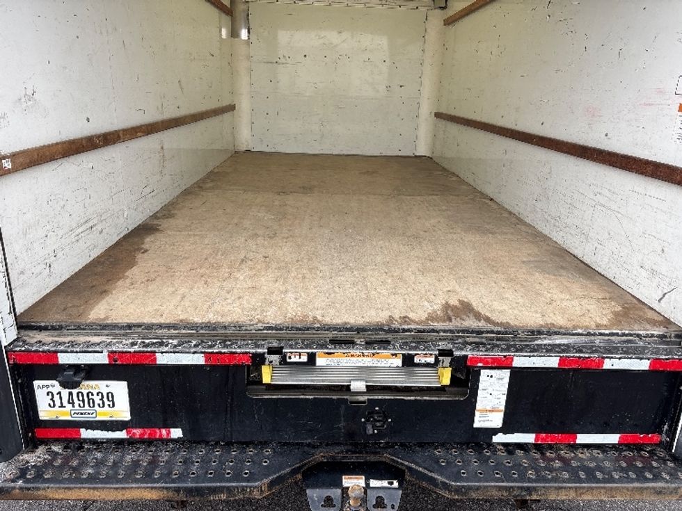 Light Duty Box Truck-Light and Medium Duty Trucks-GMC-2021-Savana G33903-Fort Wayne-IN-79,075\n\t\tmiles-$ 30,750 - Image 9