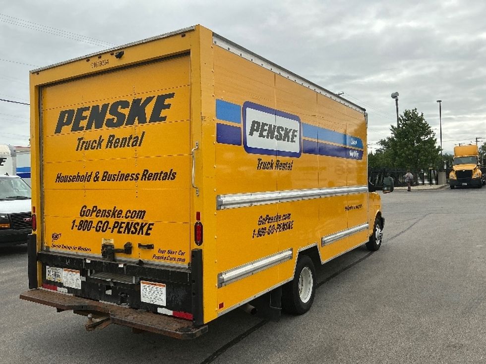 Light Duty Box Truck-Light and Medium Duty Trucks-GMC-2021-Savana G33903-Fort Wayne-IN-90,802\n\t\tmiles-$ 27,000 - Image 13