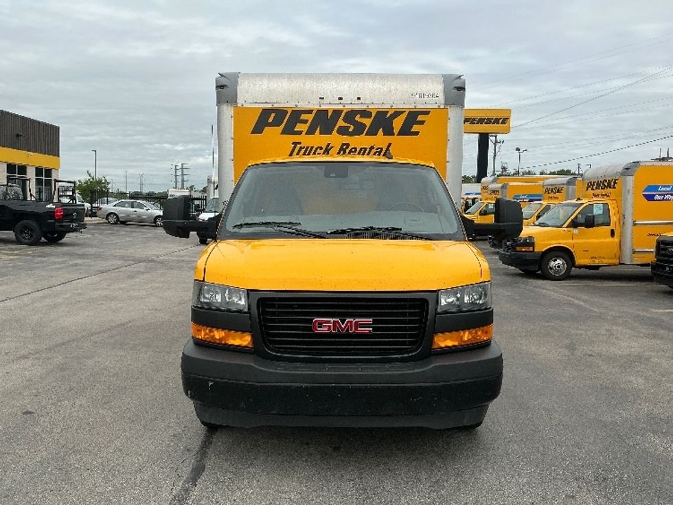 Light Duty Box Truck-Light and Medium Duty Trucks-GMC-2021-Savana G33903-Fort Wayne-IN-90,802\n\t\tmiles-$ 27,000 - Image 2