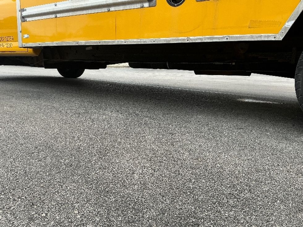 Light Duty Box Truck-Light and Medium Duty Trucks-GMC-2021-Savana G33903-Fort Wayne-IN-90,802\n\t\tmiles-$ 27,000 - Image 5