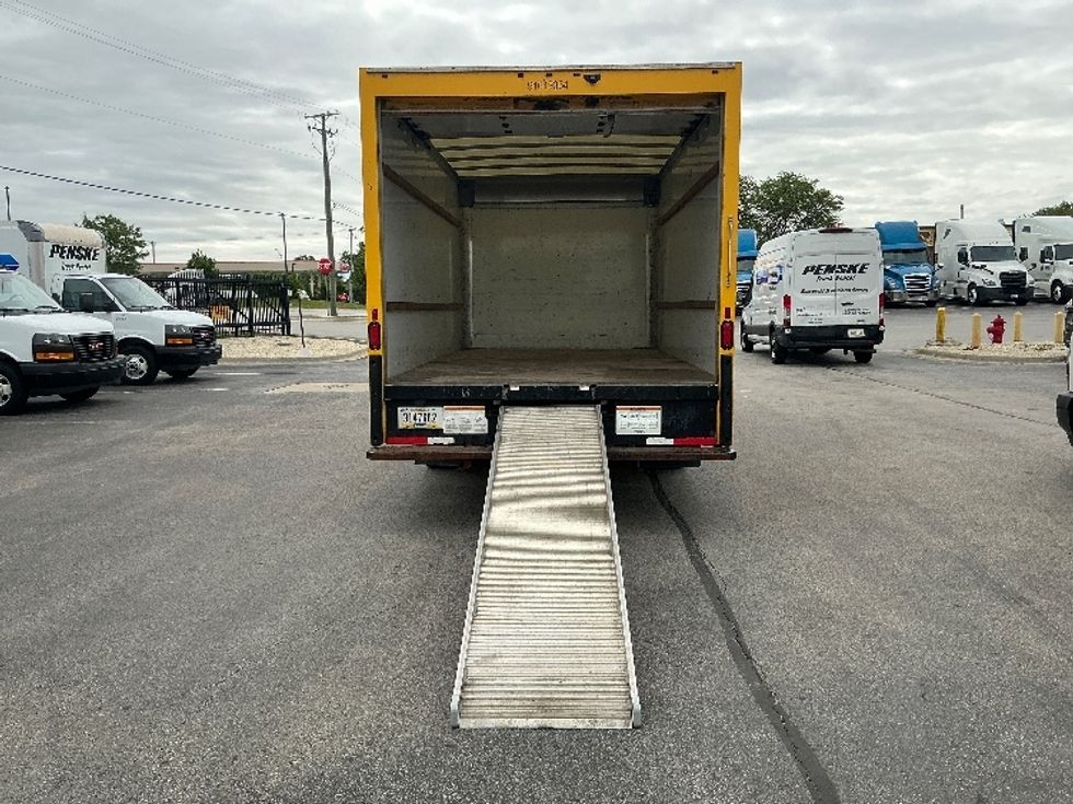 Light Duty Box Truck-Light and Medium Duty Trucks-GMC-2021-Savana G33903-Fort Wayne-IN-90,802\n\t\tmiles-$ 27,000 - Image 9
