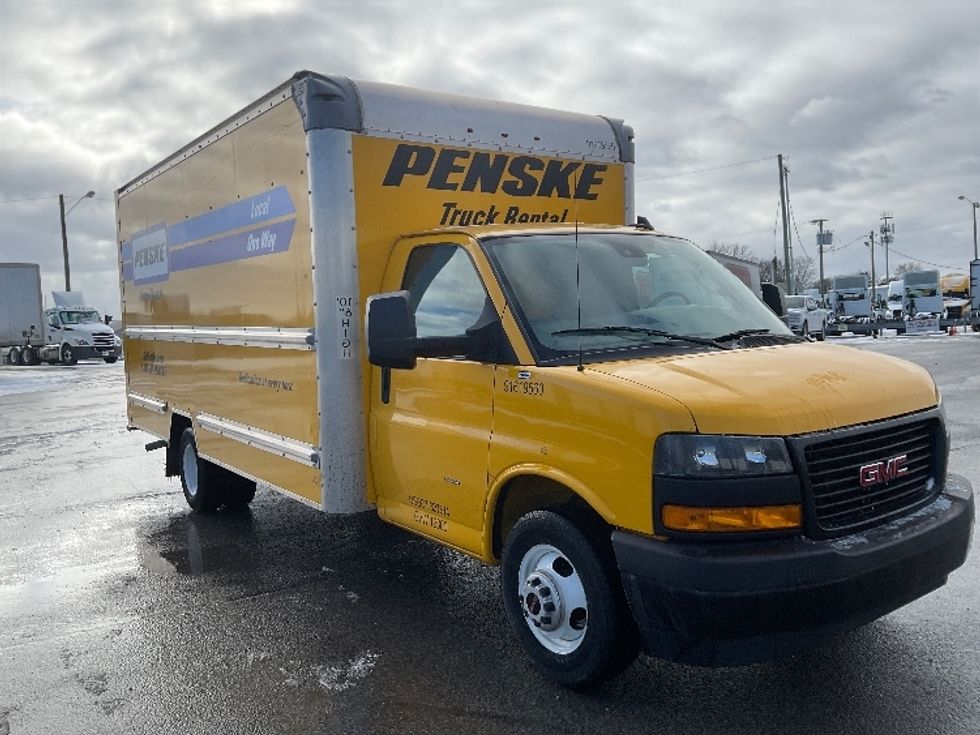 Light Duty Box Truck-Light and Medium Duty Trucks-GMC-2021-Savana G33903-Fort Wayne-IN-95,567\n\t\tmiles-$ 26,250 - Image 1