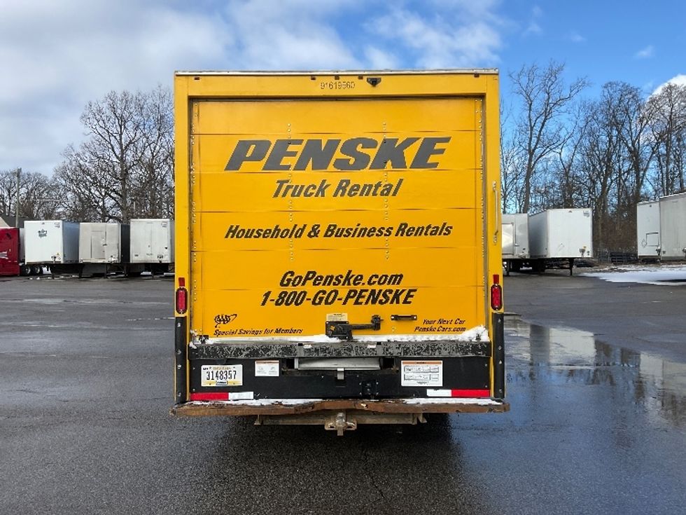 Light Duty Box Truck-Light and Medium Duty Trucks-GMC-2021-Savana G33903-Fort Wayne-IN-95,567\n\t\tmiles-$ 26,250 - Image 7