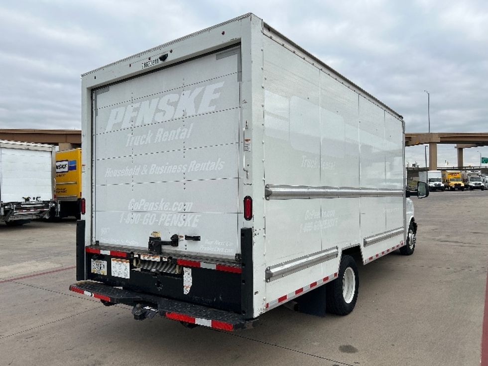 Light Duty Box Truck-Light and Medium Duty Trucks-GMC-2021-Savana G33903-Fort Worth-TX-109,639\n\t\tmiles-$ 28,250 - Image 13
