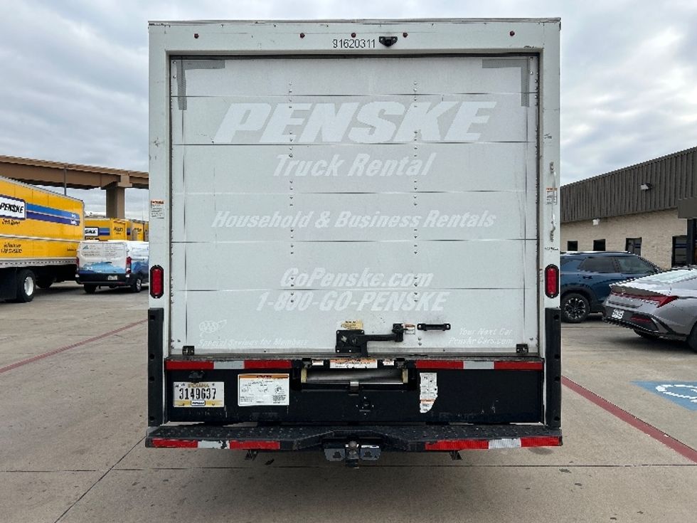 Light Duty Box Truck-Light and Medium Duty Trucks-GMC-2021-Savana G33903-Fort Worth-TX-109,639\n\t\tmiles-$ 28,250 - Image 7