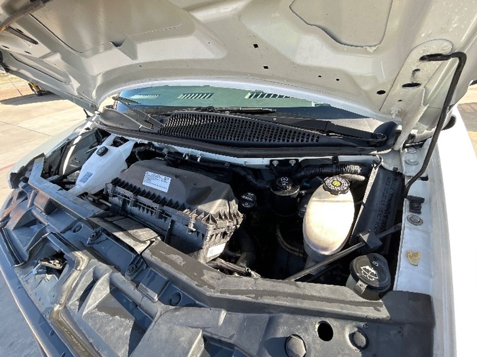 Light Duty Box Truck-Light and Medium Duty Trucks-GMC-2021-Savana G33903-Fort Worth-TX-121,294\n\t\tmiles-$ 27,500 - Image 24