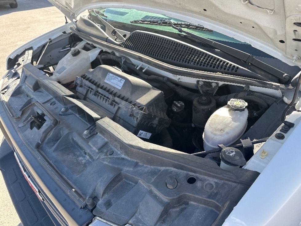 Light Duty Box Truck-Light and Medium Duty Trucks-GMC-2021-Savana G33903-Fort Worth-TX-121,558\n\t\tmiles-$ 25,750 - Image 23