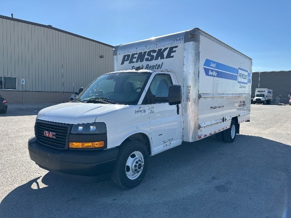 Light Duty Box Truck-Light and Medium Duty Trucks-GMC-2021-Savana G33903-Fort Worth-TX-121,558\n\t\tmiles-$ 25,750 - Image 3
