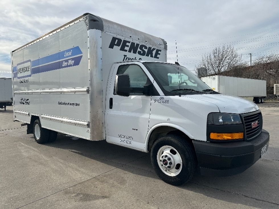 Light Duty Box Truck-Light and Medium Duty Trucks-GMC-2021-Savana G33903-Fort Worth-TX-87,320\n\t\tmiles-$ 30,750 - Image 1