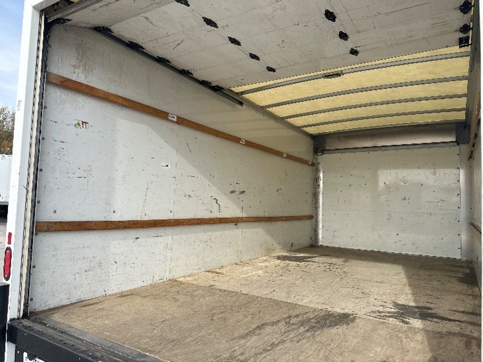 Light Duty Box Truck-Light and Medium Duty Trucks-GMC-2021-Savana G33903-Fort Worth-TX-87,320\n\t\tmiles-$ 30,750 - Image 11