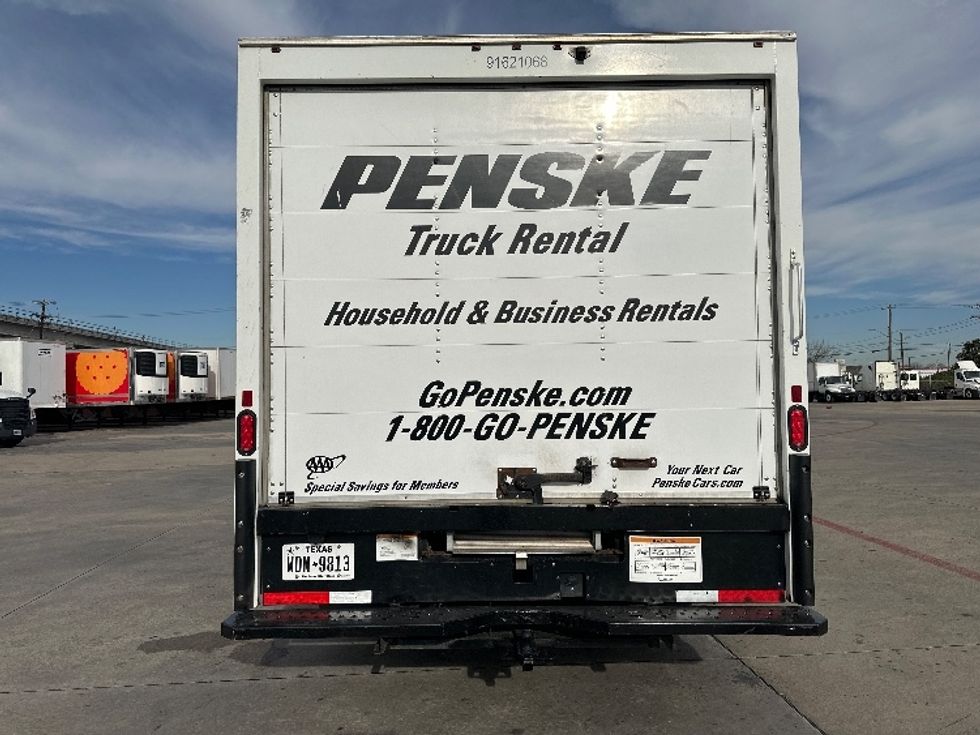 Light Duty Box Truck-Light and Medium Duty Trucks-GMC-2021-Savana G33903-Fort Worth-TX-87,320\n\t\tmiles-$ 30,750 - Image 7