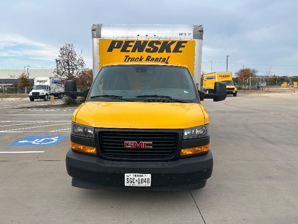 Light Duty Box Truck-Light and Medium Duty Trucks-GMC-2021-Savana G33903-Fort Worth-TX-90,464\n\t\tmiles-$ 27,500 - Image 2