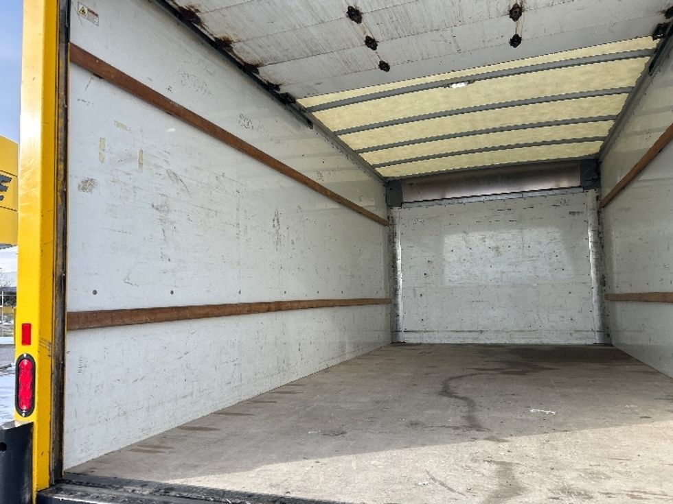 Light Duty Box Truck-Light and Medium Duty Trucks-GMC-2021-Savana G33903-Fort Worth-TX-92,908\n\t\tmiles-$ 27,250 - Image 11