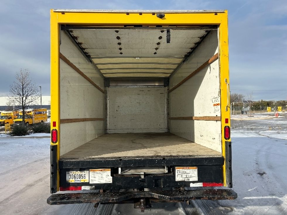 Light Duty Box Truck-Light and Medium Duty Trucks-GMC-2021-Savana G33903-Fort Worth-TX-92,908\n\t\tmiles-$ 27,250 - Image 8