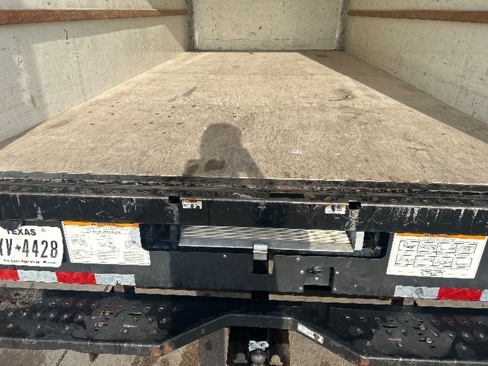 Light Duty Box Truck-Light and Medium Duty Trucks-GMC-2021-Savana G33903-Fort Worth-TX-96,972\n\t\tmiles-$ 26,750 - Image 10