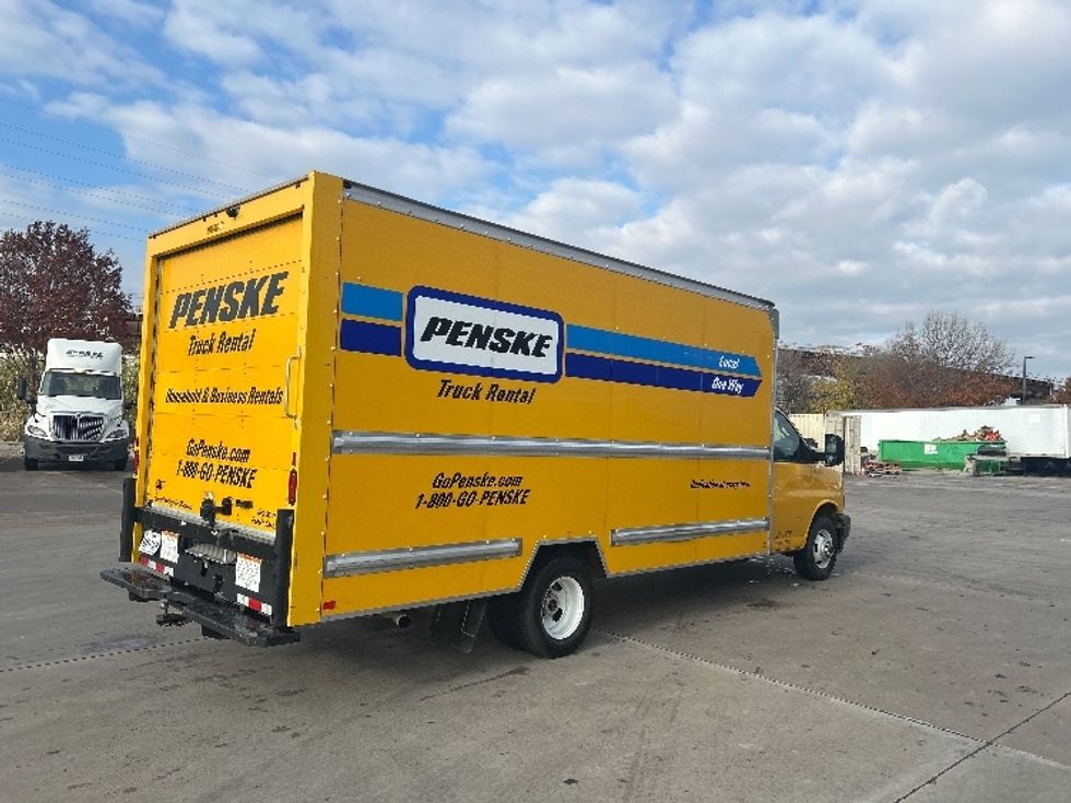 Light Duty Box Truck-Light and Medium Duty Trucks-GMC-2021-Savana G33903-Fort Worth-TX-96,972\n\t\tmiles-$ 26,750 - Image 13