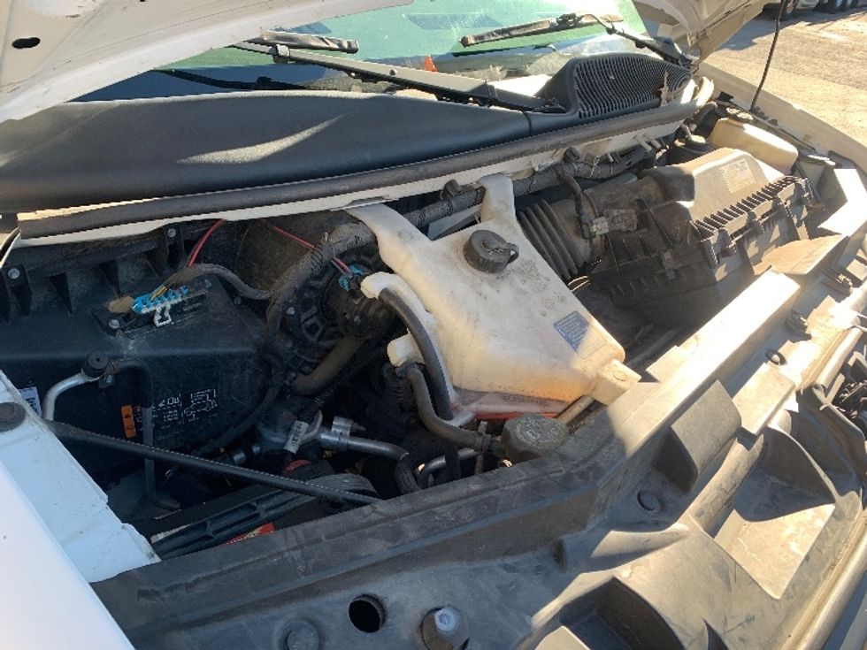 Light Duty Box Truck-Light and Medium Duty Trucks-GMC-2021-Savana G33903-Franklin-MA-92,243\n\t\tmiles-$ 28,500 - Image 23