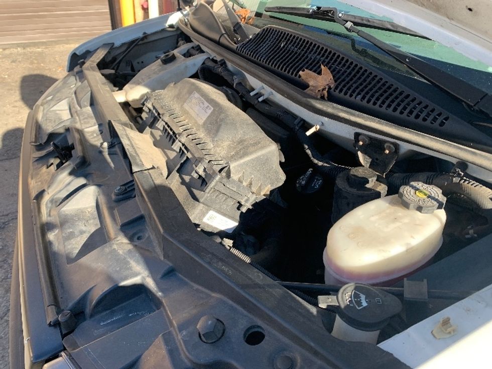 Light Duty Box Truck-Light and Medium Duty Trucks-GMC-2021-Savana G33903-Franklin-MA-92,243\n\t\tmiles-$ 28,500 - Image 24