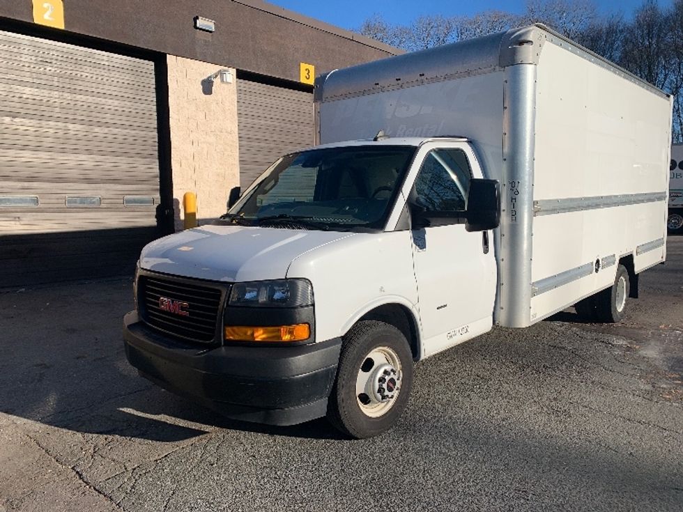 Light Duty Box Truck-Light and Medium Duty Trucks-GMC-2021-Savana G33903-Franklin-MA-98,085\n\t\tmiles-$ 28,250 - Image 3