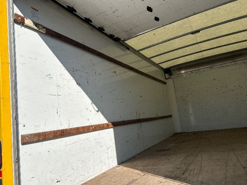 Light Duty Box Truck-Light and Medium Duty Trucks-GMC-2021-Savana G33903-Fredericksburg-VA-115,493\n\t\tmiles-$ 24,000 - Image 11