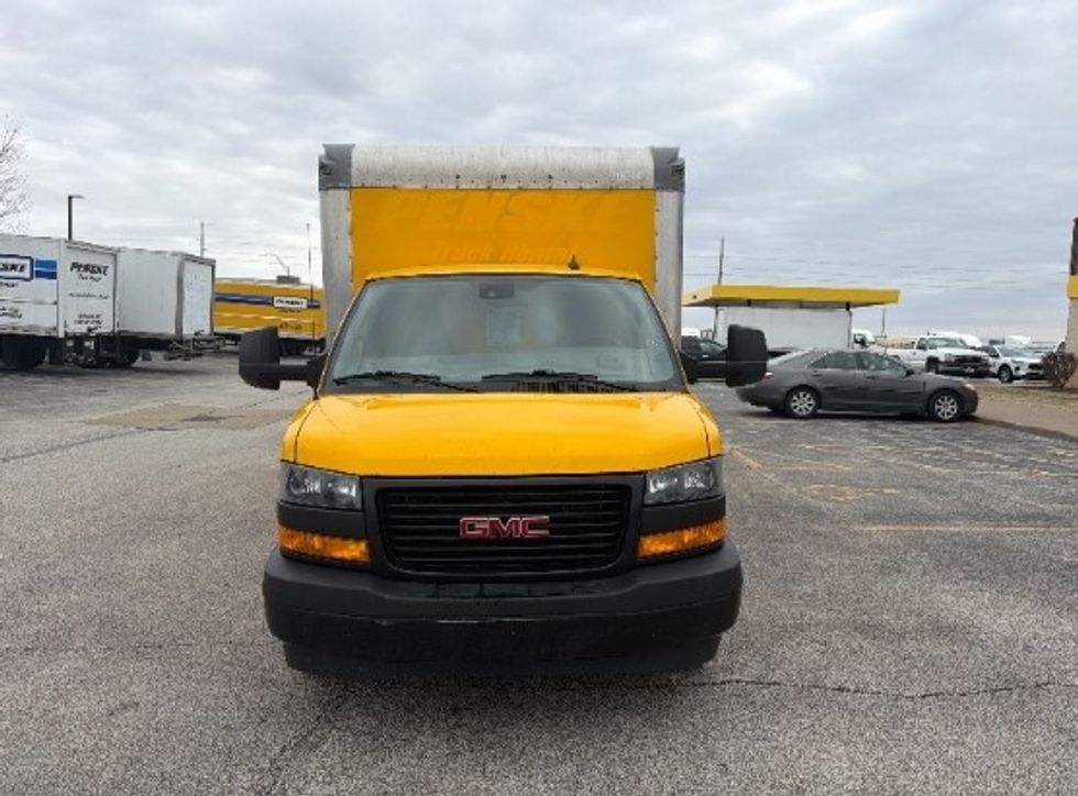 Light Duty Box Truck-Light and Medium Duty Trucks-GMC-2021-Savana G33903-Fredericksburg-VA-115,493\n\t\tmiles-$ 24,000 - Image 2