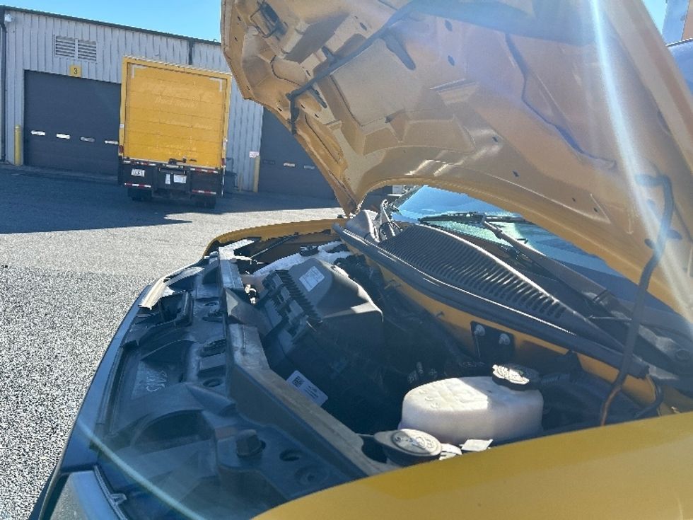 Light Duty Box Truck-Light and Medium Duty Trucks-GMC-2021-Savana G33903-Fredericksburg-VA-115,493\n\t\tmiles-$ 24,000 - Image 24