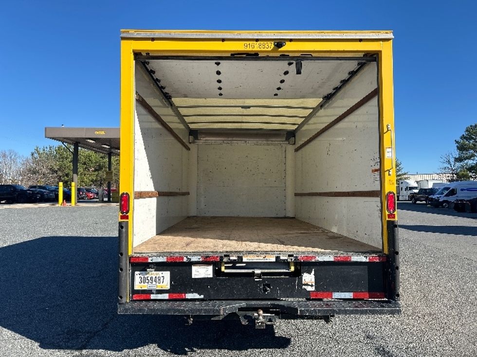 Light Duty Box Truck-Light and Medium Duty Trucks-GMC-2021-Savana G33903-Fredericksburg-VA-115,493\n\t\tmiles-$ 24,000 - Image 9