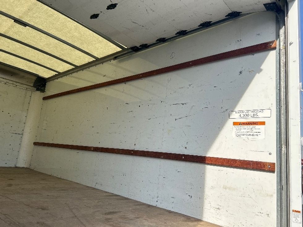 Light Duty Box Truck-Light and Medium Duty Trucks-GMC-2021-Savana G33903-Fredericksburg-VA-122,080\n\t\tmiles-$ 28,250 - Image 12