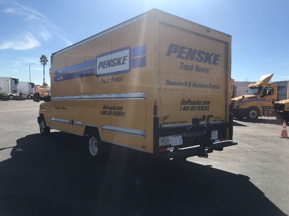Light Duty Box Truck-Light and Medium Duty Trucks-GMC-2021-Savana G33903-Fresno-CA-103,062\n\t\tmiles-$ 26,500 - Image 5