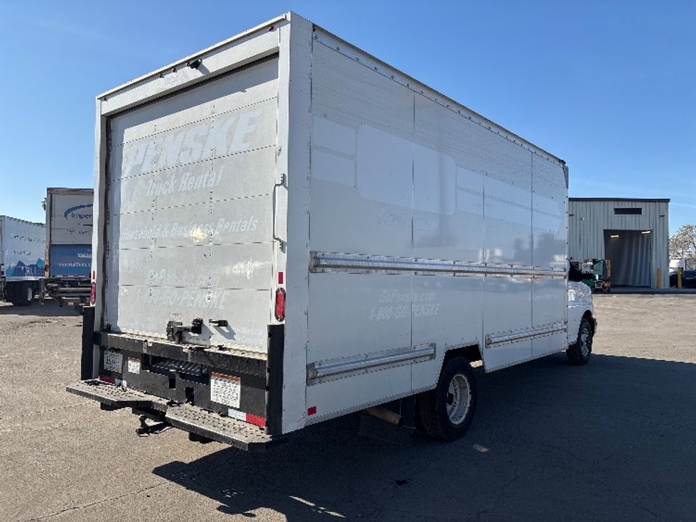 Light Duty Box Truck-Light and Medium Duty Trucks-GMC-2021-Savana G33903-Fresno-CA-113,918\n\t\tmiles-$ 29,000 - Image 11
