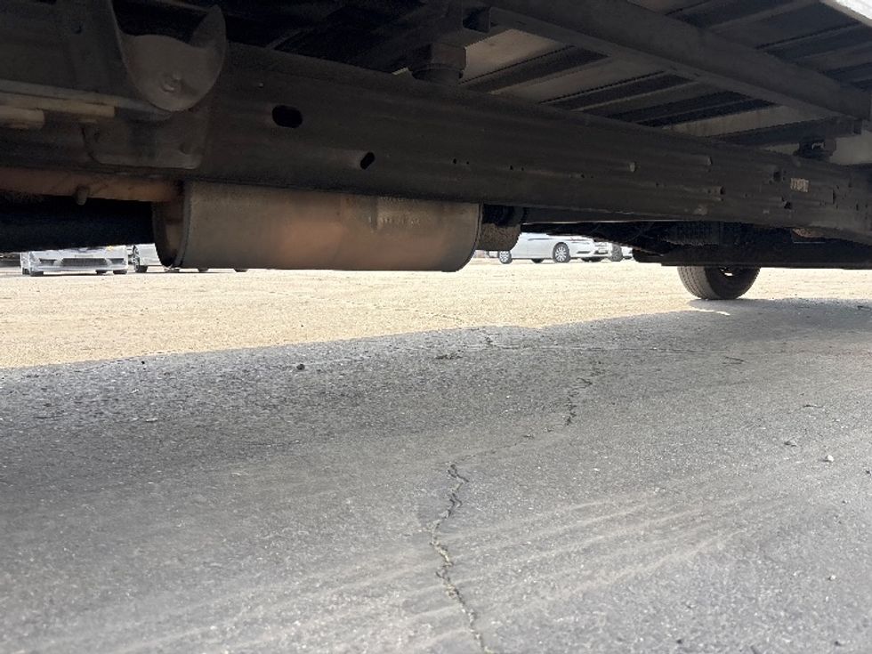 Light Duty Box Truck-Light and Medium Duty Trucks-GMC-2021-Savana G33903-Fresno-CA-65,865\n\t\tmiles-$ 34,750 - Image 12