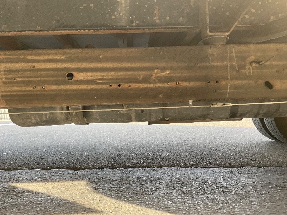 Light Duty Box Truck-Light and Medium Duty Trucks-GMC-2021-Savana G33903-Fresno-CA-66,092\n\t\tmiles-$ 43,000 - Image 5