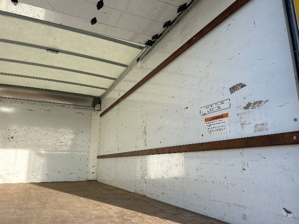 Light Duty Box Truck-Light and Medium Duty Trucks-GMC-2021-Savana G33903-Fresno-CA-74,309\n\t\tmiles-$ 30,750 - Image 12