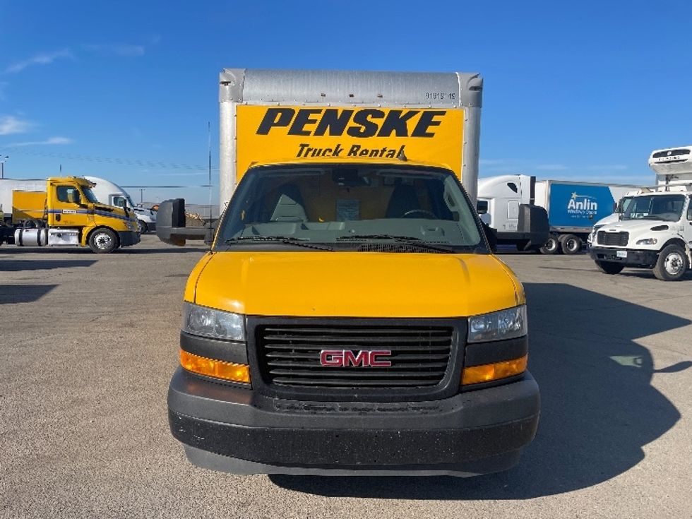 Light Duty Box Truck-Light and Medium Duty Trucks-GMC-2021-Savana G33903-Fresno-CA-78,517\n\t\tmiles-$ 35,750 - Image 2