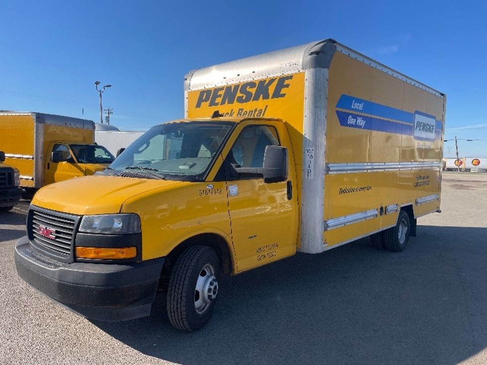 Light Duty Box Truck-Light and Medium Duty Trucks-GMC-2021-Savana G33903-Fresno-CA-78,517\n\t\tmiles-$ 35,750 - Image 3