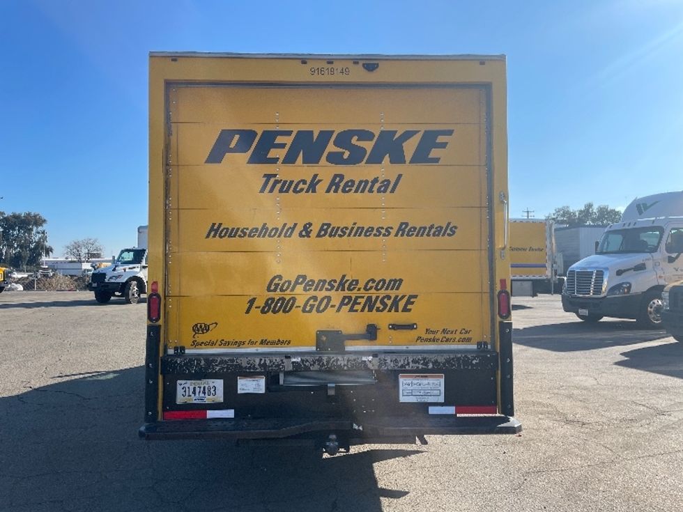 Light Duty Box Truck-Light and Medium Duty Trucks-GMC-2021-Savana G33903-Fresno-CA-78,517\n\t\tmiles-$ 35,750 - Image 7