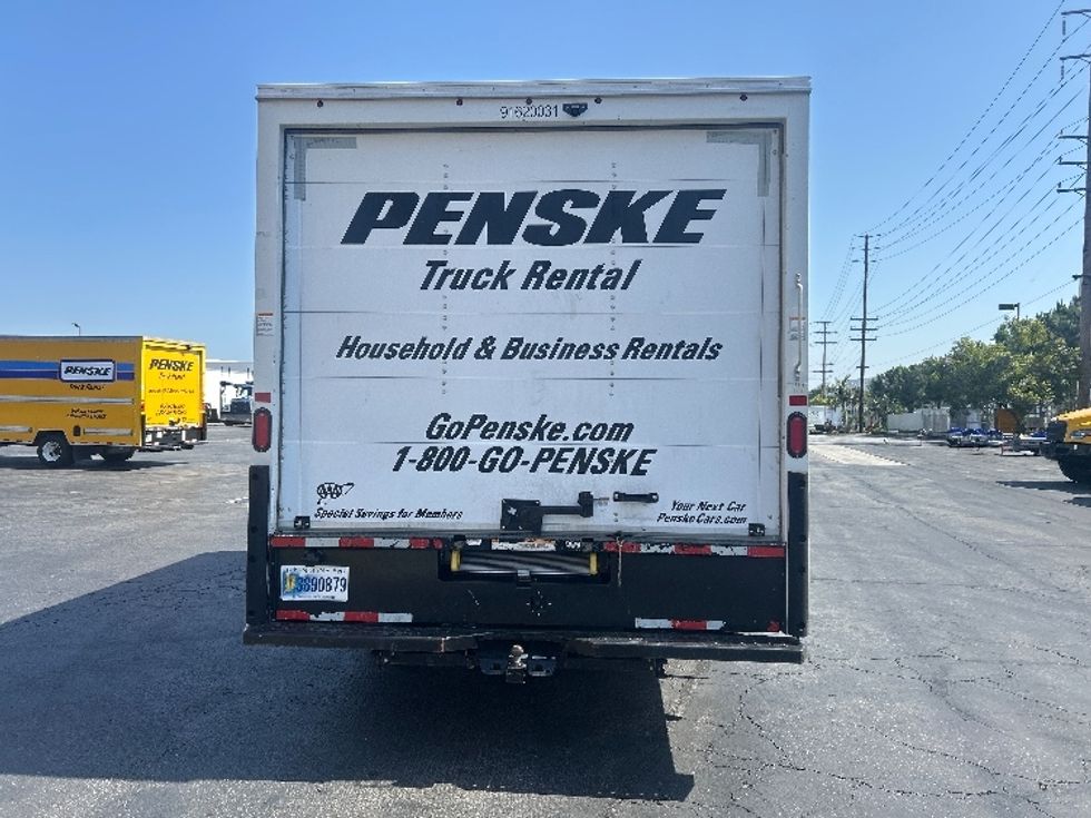 Light Duty Box Truck-Light and Medium Duty Trucks-GMC-2021-Savana G33903-Fresno-CA-84,454\n\t\tmiles-$ 30,750 - Image 7