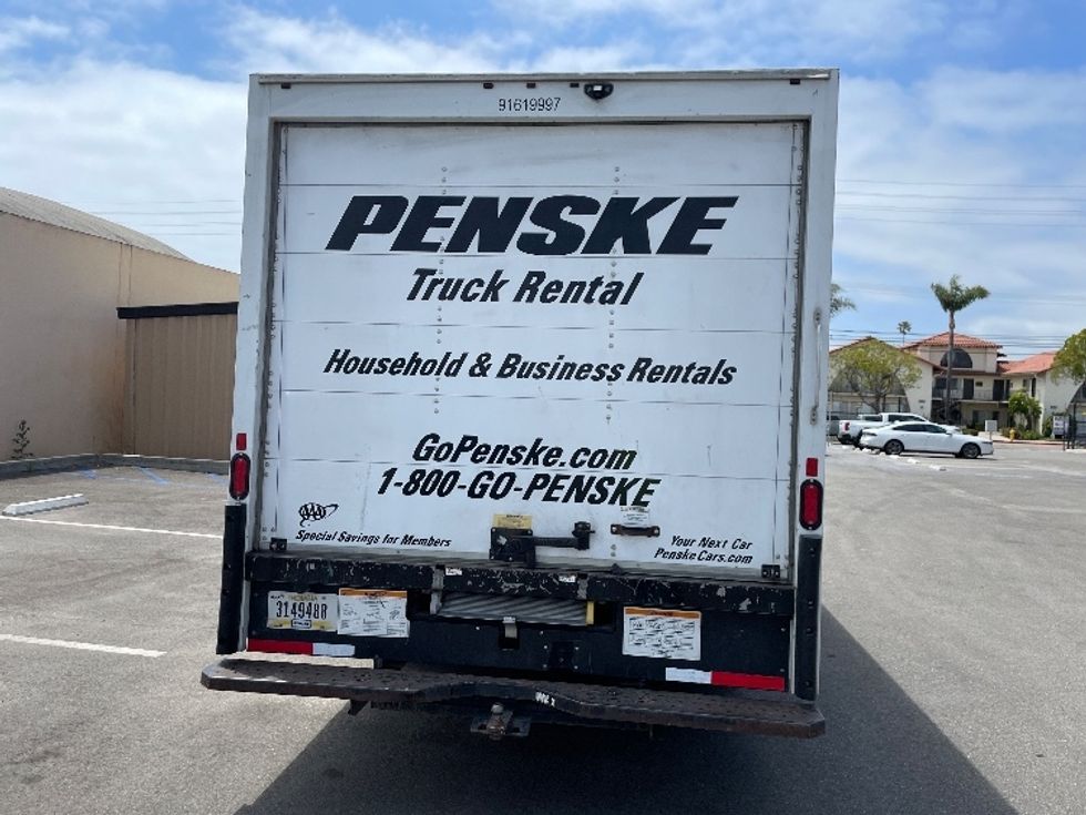 Light Duty Box Truck-Light and Medium Duty Trucks-GMC-2021-Savana G33903-Fresno-CA-87,767\n\t\tmiles-$ 28,750 - Image 6